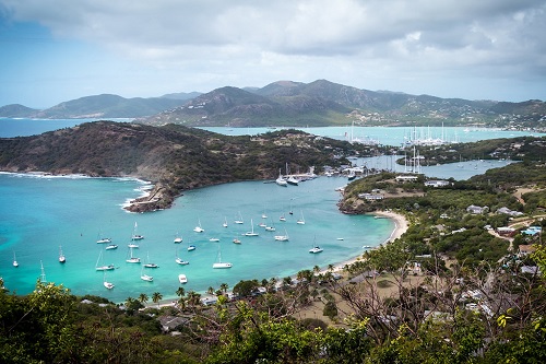 Passeio Turístico e Histórico por Antigua e Barbuda