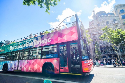 Ônibus panorâmico Hop On / Hop Off em Barcelona Ingresso de 02 Dias